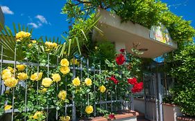 Bed&Breakfast Profumo D'Estate